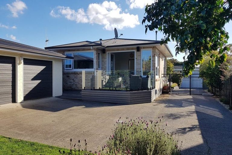Photo of property in 10 Swansea Street, Hokowhitu, Palmerston North, 4410