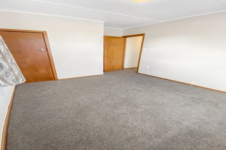 Photo of property in 16 Menin Road, Onekawa, Napier, 4110
