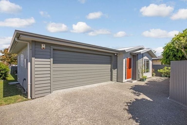 Photo of property in 39a Taradale Road, Marewa, Napier, 4110