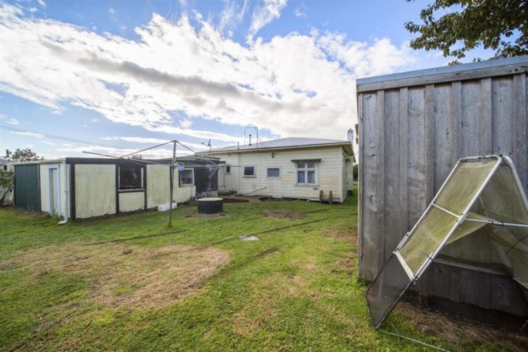 Photo of property in 371 Waihi Road, Normanby, Hawera, 4614