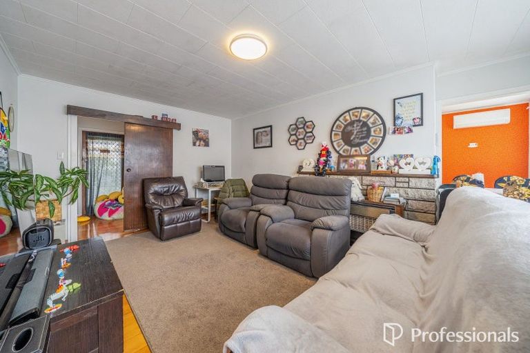 Photo of property in 305 Oxford Terrace, Avalon, Lower Hutt, 5011