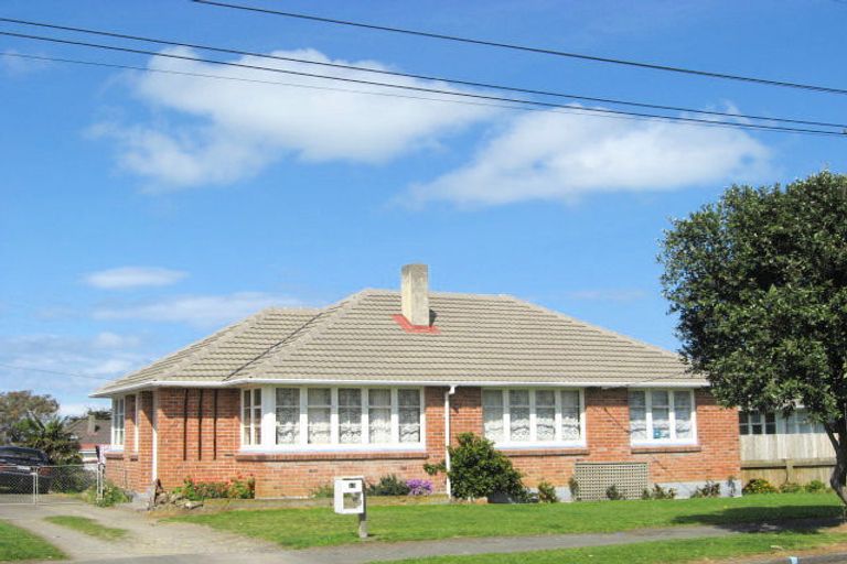 Photo of property in 13 Maire Street, Gonville, Whanganui, 4501