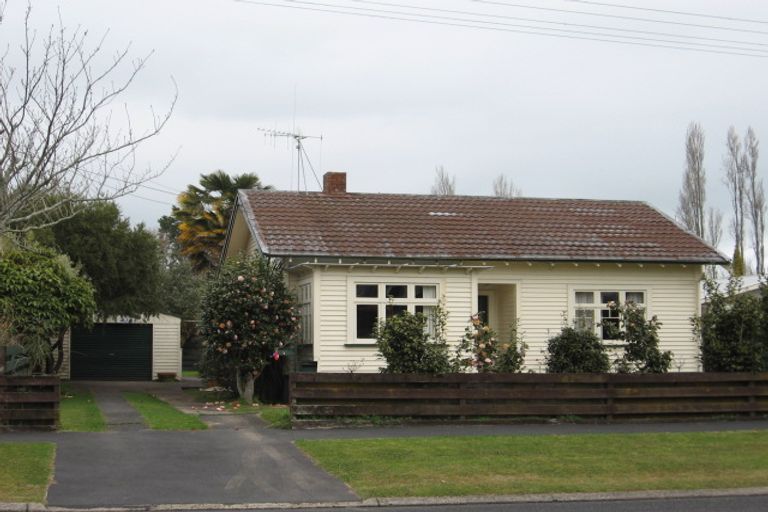 Photo of property in 10 Bettina Road, Fairfield, Hamilton, 3214