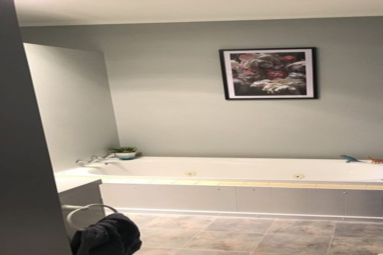 Photo of property in 106 Parawai Road, Ngongotaha, Rotorua, 3010