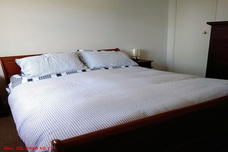 Photo of property in 19 Cologne Street, Martinborough, 5711