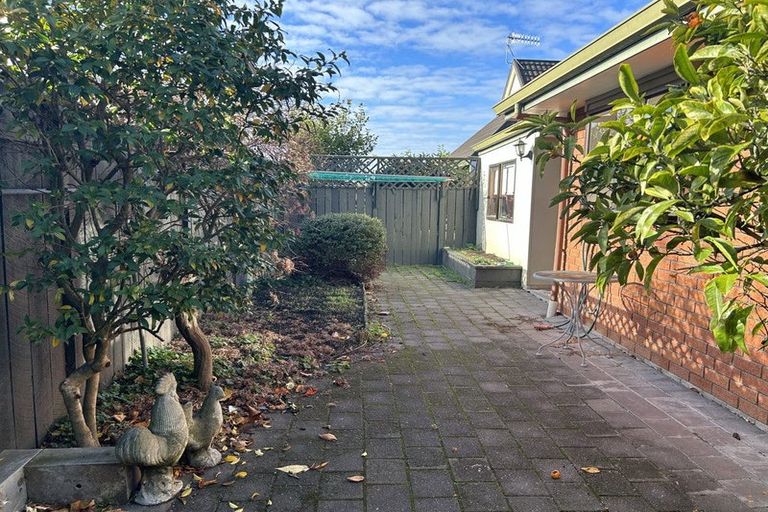 Photo of property in 69a O'dowd Road, Taradale, Napier, 4112