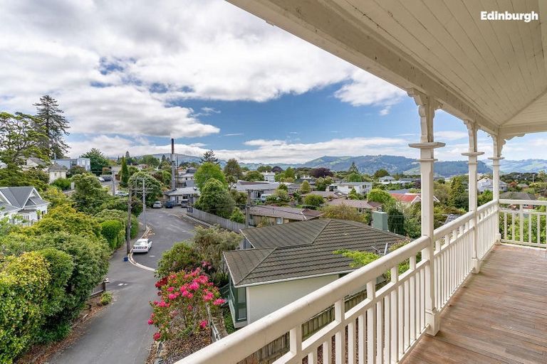 Photo of property in Claremont House, 24 Melrose Street, Roslyn, Dunedin, 9010