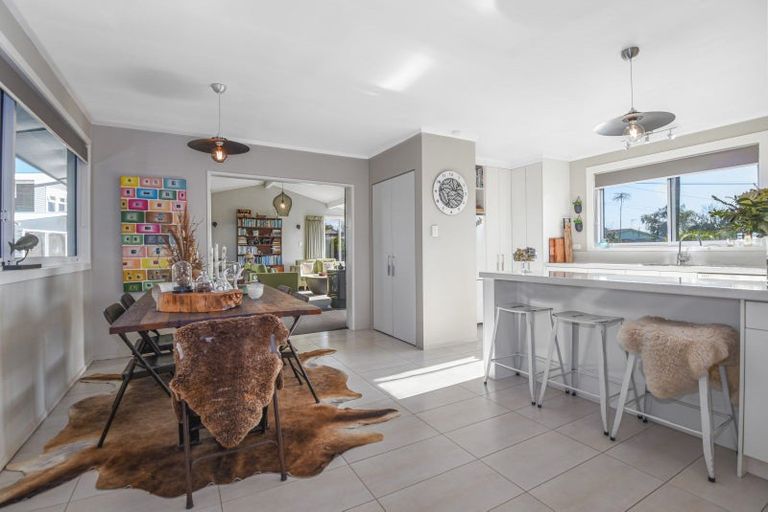 Photo of property in 5 Darroch Street, Fairy Springs, Rotorua, 3015