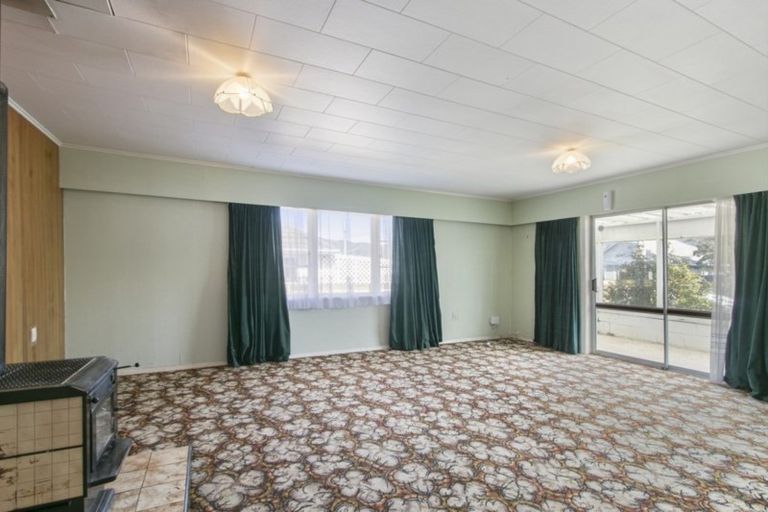 Photo of property in 14 Thirlmere Street, Wainuiomata, Lower Hutt, 5014