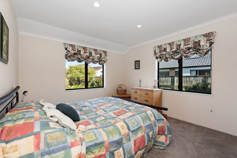 Photo of property in 9 Caversham Drive, Rototuna, Hamilton, 3210