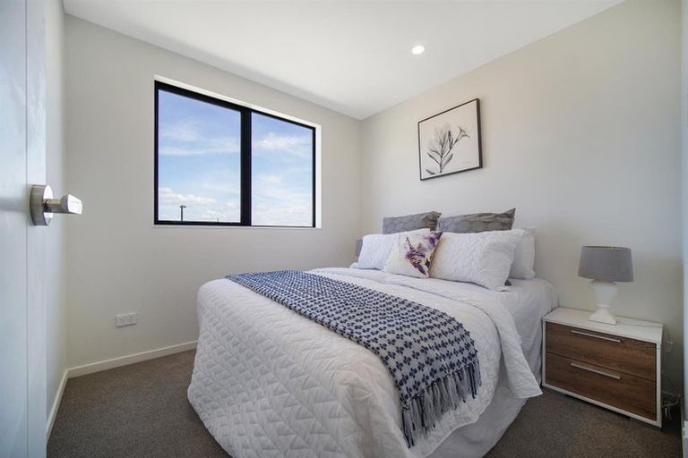 Photo of property in 72 Opoka Street, Papakura, 2110