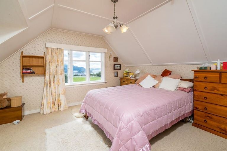 Photo of property in 119 Eglinton Road, Mornington, Dunedin, 9011