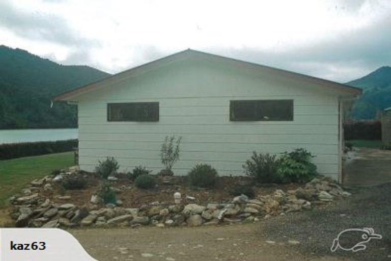 Photo of property in 892 Queen Charlotte Drive, Linkwater, Picton, 7281