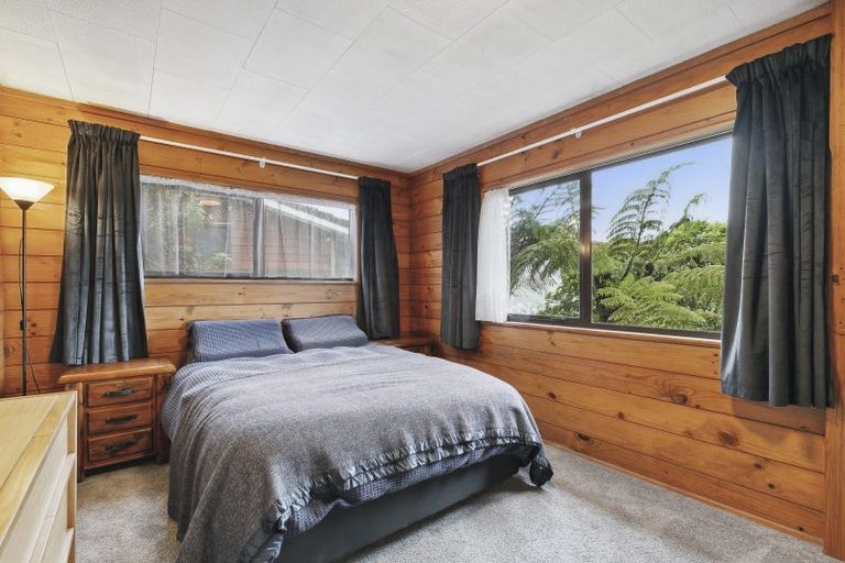 Photo of property in 37 Westhaven Drive, Tawa, Wellington, 5028