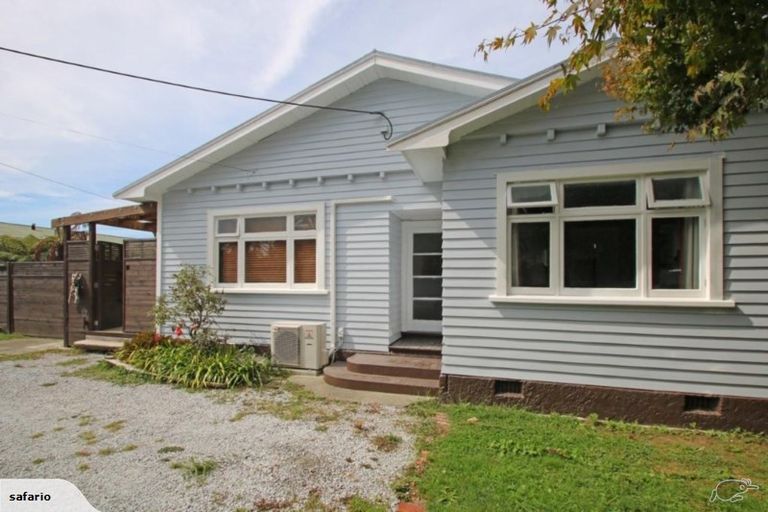 Photo of property in 140 Commercial Street, Takaka, 7110