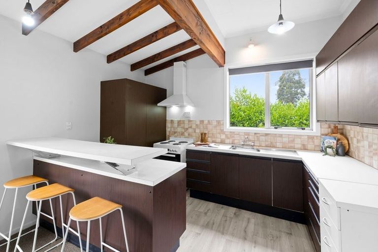 Photo of property in 74 Waimakariri Road, Harewood, Christchurch, 8051