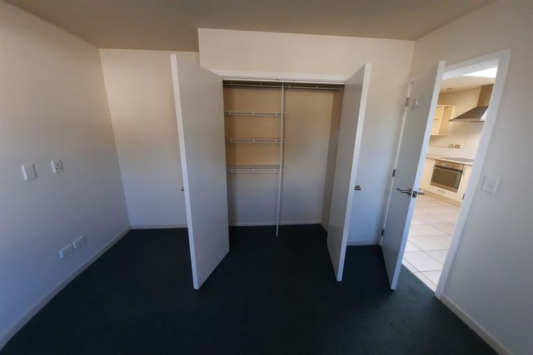 Photo of property in 2/110 Martin Street, Wallaceville, Upper Hutt, 5018