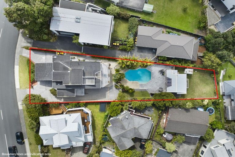 Photo of property in 59 East Coast Road, Castor Bay, Auckland, 0620