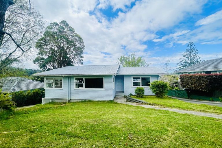 Photo of property in 9 Dolbear Street, Titirangi, Auckland, 0604
