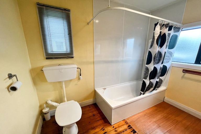 Photo of property in 1/34 Whitmore Street, Edgeware, Christchurch, 8013