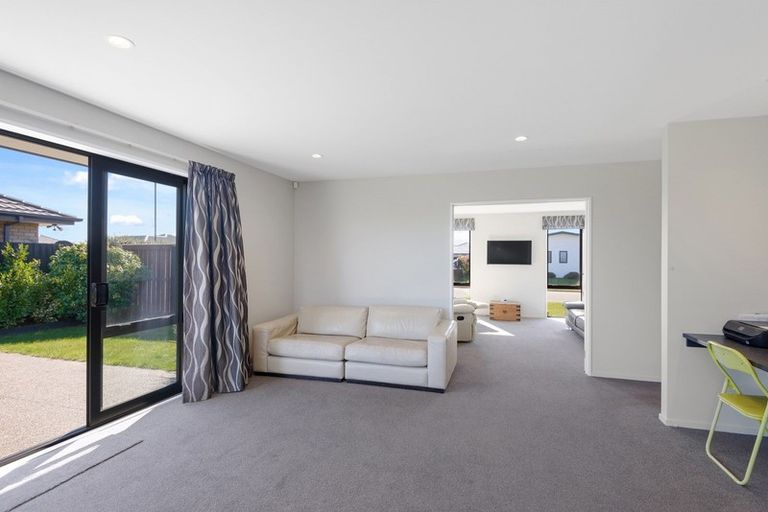 Photo of property in 11 Carrington Close, Lincoln, 7608