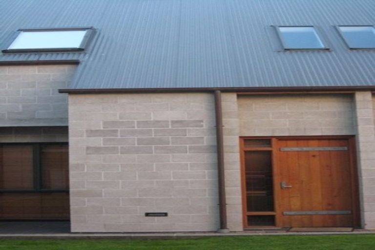 Photo of property in 6/868 Colombo Street, Christchurch Central, Christchurch, 8013