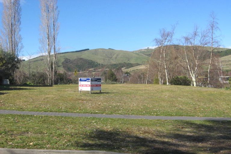Photo of property in 3 Kinloch Road, Kinloch, Taupo, 3377