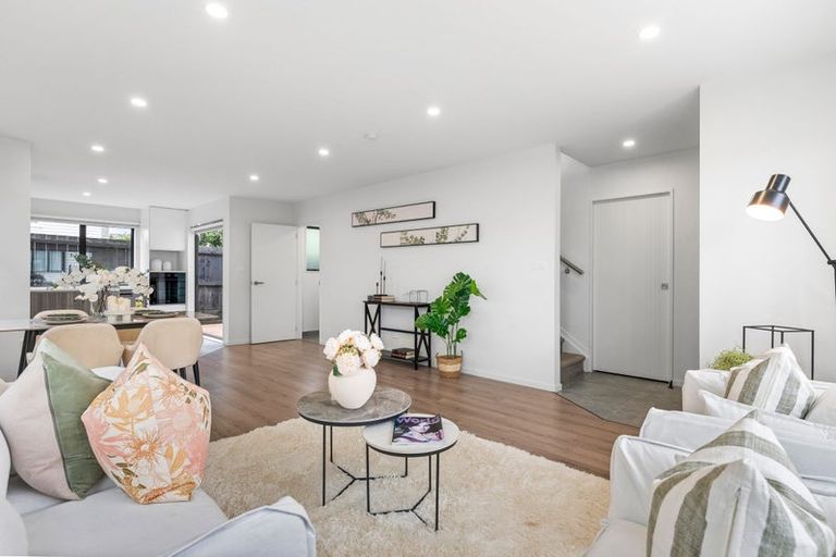 Photo of property in 46b Patons Road, Howick, Auckland, 2014