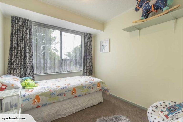 Photo of property in 151 Mark Avenue, Grenada Village, Wellington, 6037