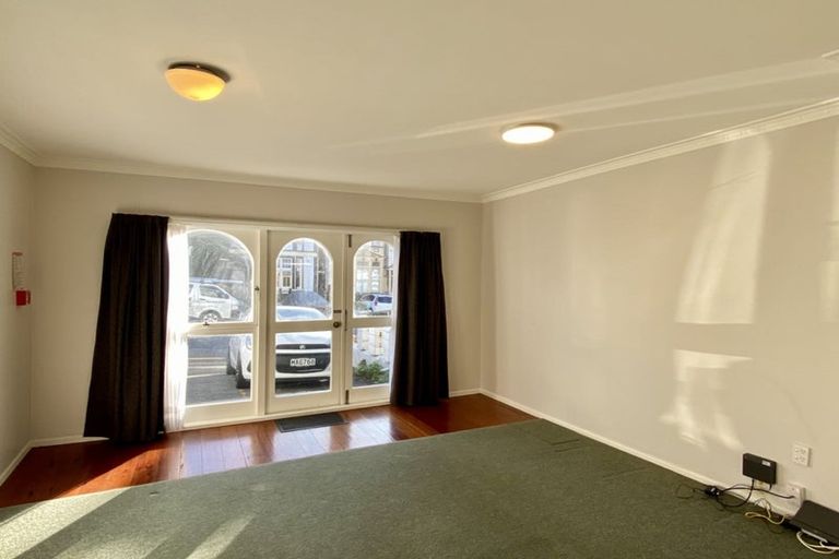 Photo of property in 223c The Terrace, Wellington Central, Wellington, 6011