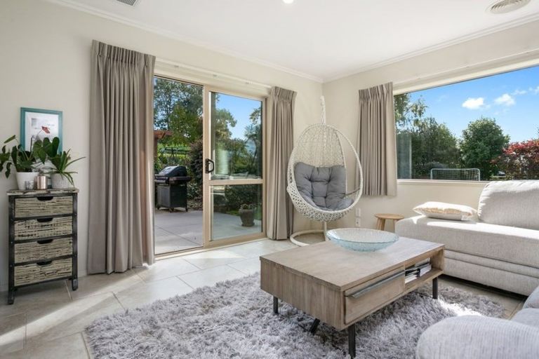 Photo of property in 176 Thornton Road, Cambridge, 3434