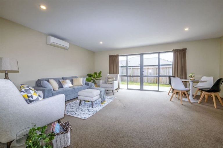 Photo of property in 8a Somerville Crescent, Aidanfield, Christchurch, 8025