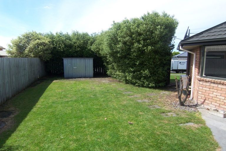 Photo of property in 32 Shearwater Drive, Woolston, Christchurch, 8023