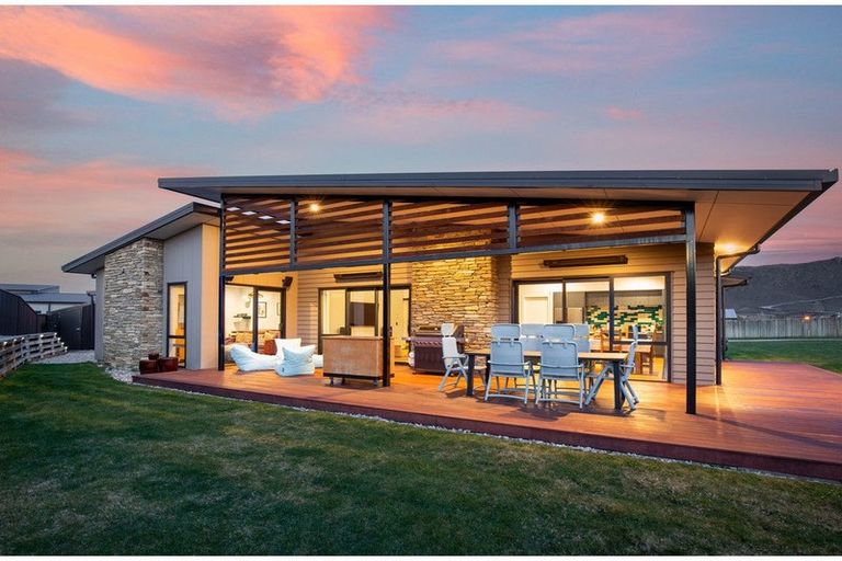 Photo of property in 10 Meyer Street, Alexandra, 9320