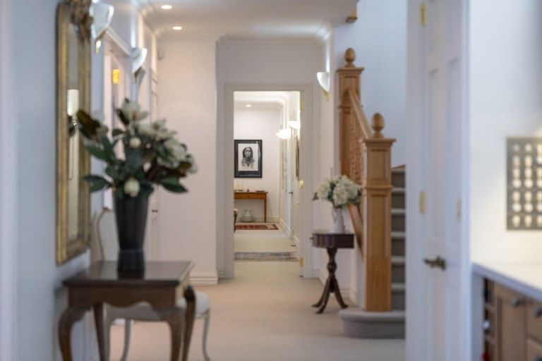 Photo of property in 423 Gillespie Place, Acacia Bay, Taupo, 3385