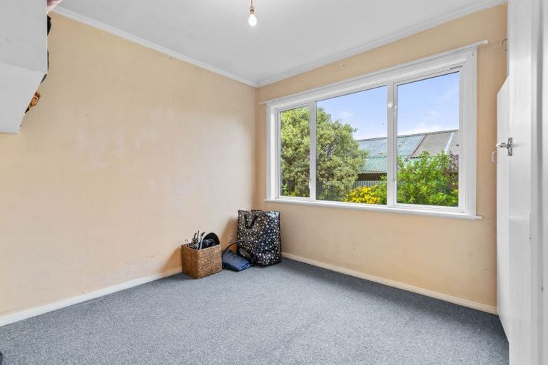 Photo of property in 30 Keir Crescent, Lansdowne, Masterton, 5810