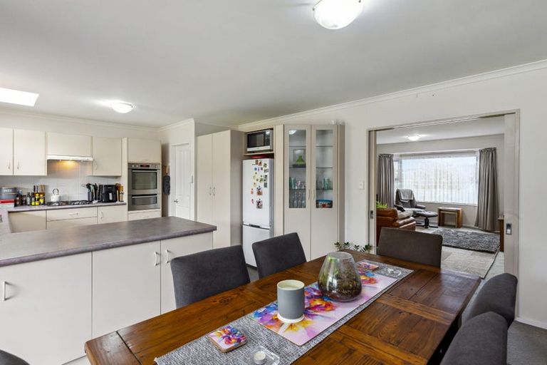 Photo of property in 3 Brookfield Place, Paraparaumu, 5032