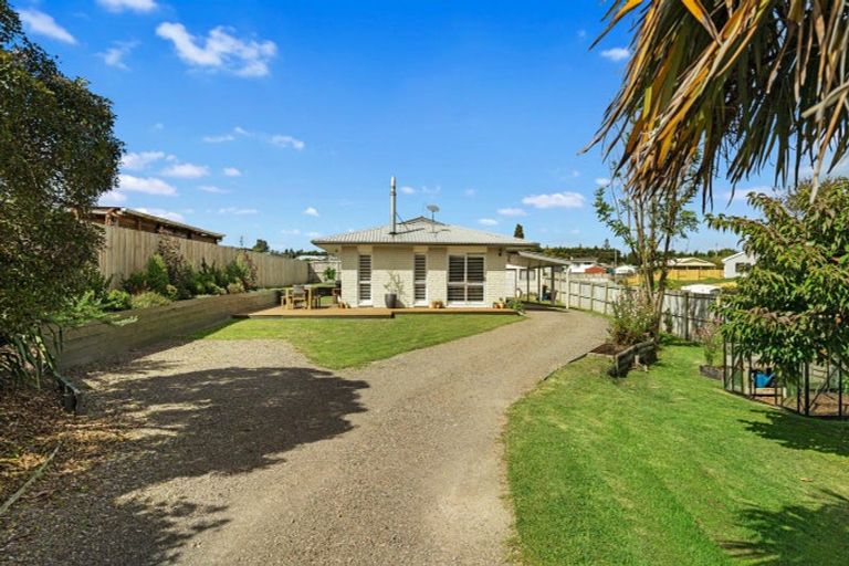 Photo of property in 24 Arawa Road, Pongakawa, Te Puke, 3186