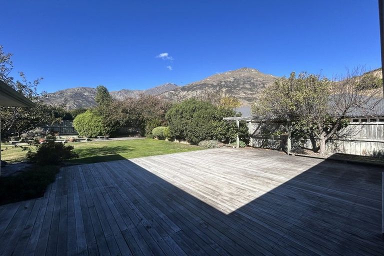 Photo of property in 27 Quill Street, Lake Hayes, Queenstown, 9304