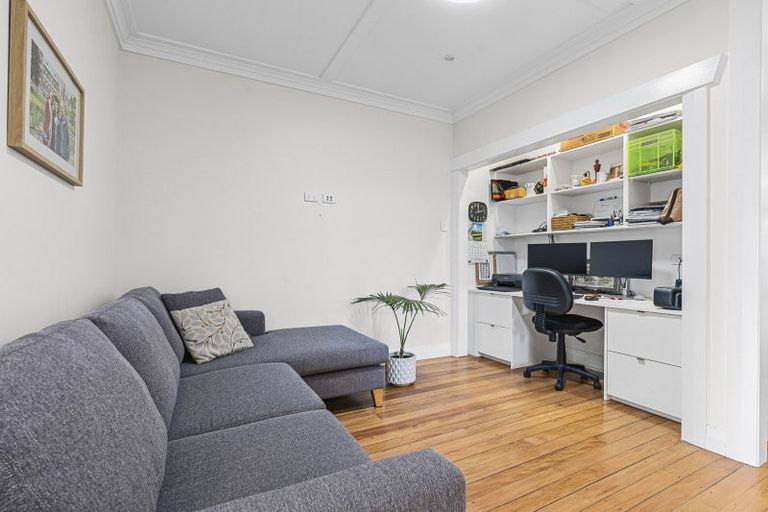 Photo of property in 33 Ballance Street, Lower Vogeltown, New Plymouth, 4310