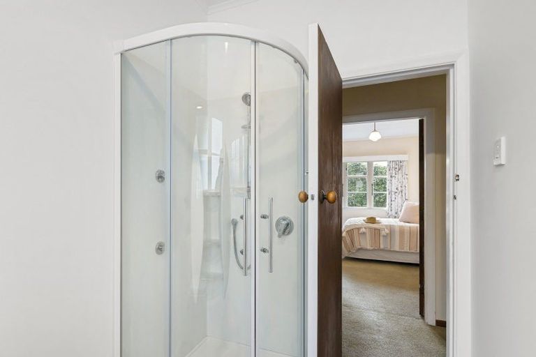 Photo of property in 14 Warwick Street, Wilton, Wellington, 6012