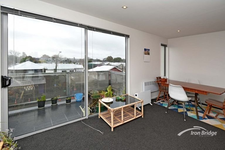 Photo of property in 7/318 Barbadoes Street, Christchurch Central, Christchurch, 8011