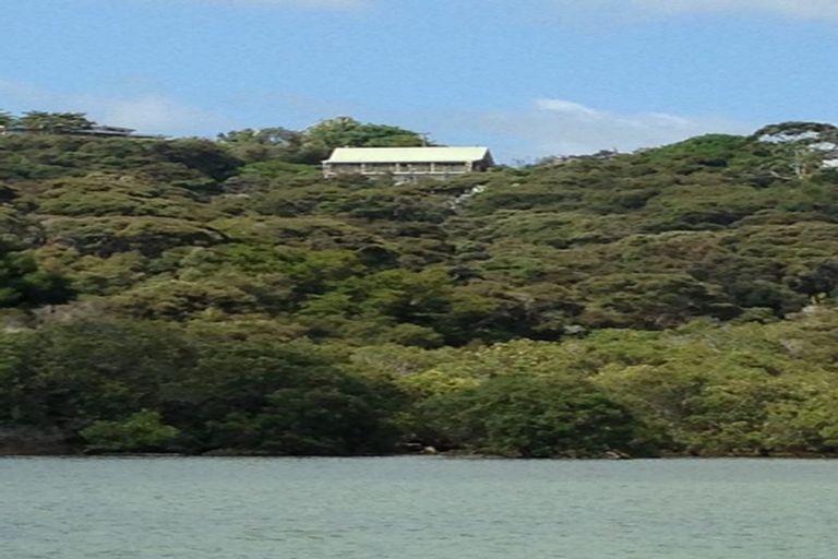 Photo of property in 6 Causeway Road, Haruru, 0204