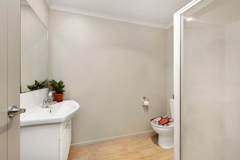 Photo of property in 2/31 Jones Crescent, Melville, Hamilton, 3206