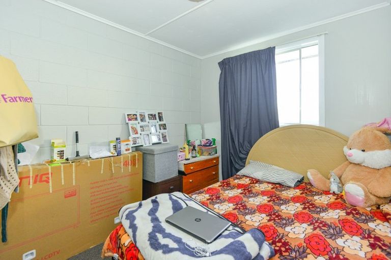 Photo of property in 3/806 Lyell Street, Akina, Hastings, 4122