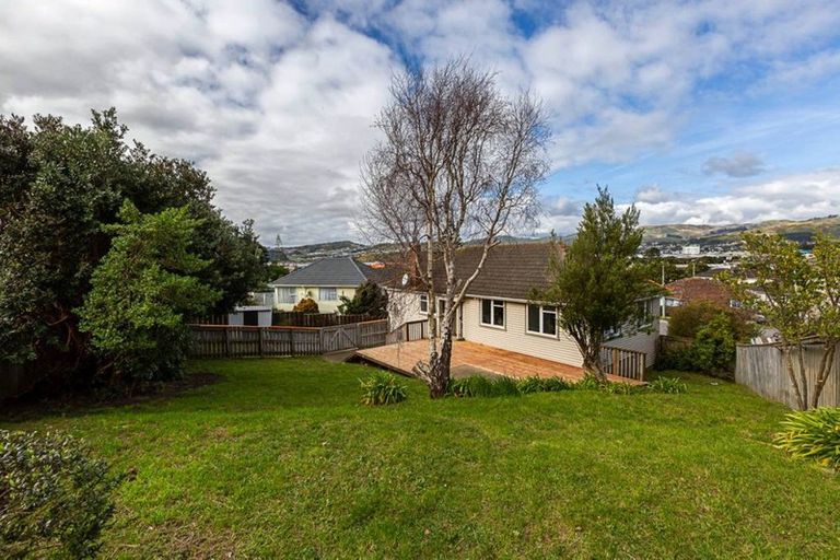 Photo of property in 15 Muturangi Grove, Elsdon, Porirua, 5022