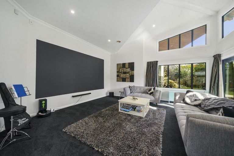 Photo of property in 3 Endeavour Drive, Whitby, Porirua, 5024