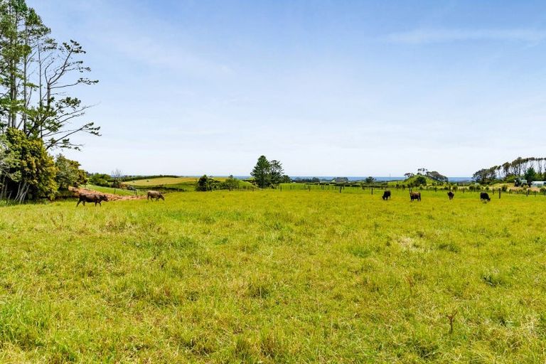 Photo of property in 1270 Mangorei Road, Mangorei, New Plymouth, 4371