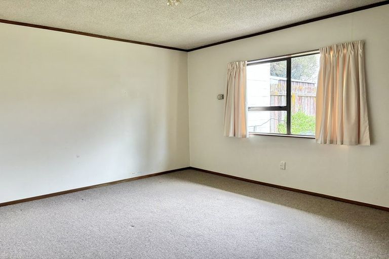 Photo of property in 1a Saint Marys Road, Waipukurau, 4200