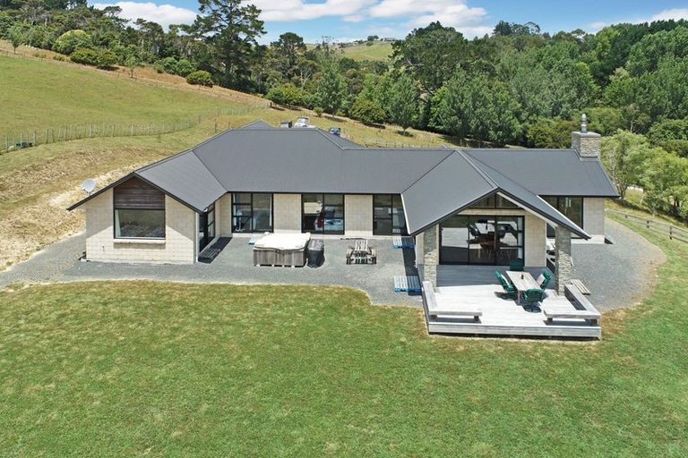 Photo of property in 61d Pratts Road, Ramarama, Drury, 2579